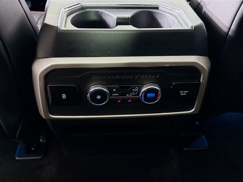 Certified 2022 Ford Expedition Max Limited image 27