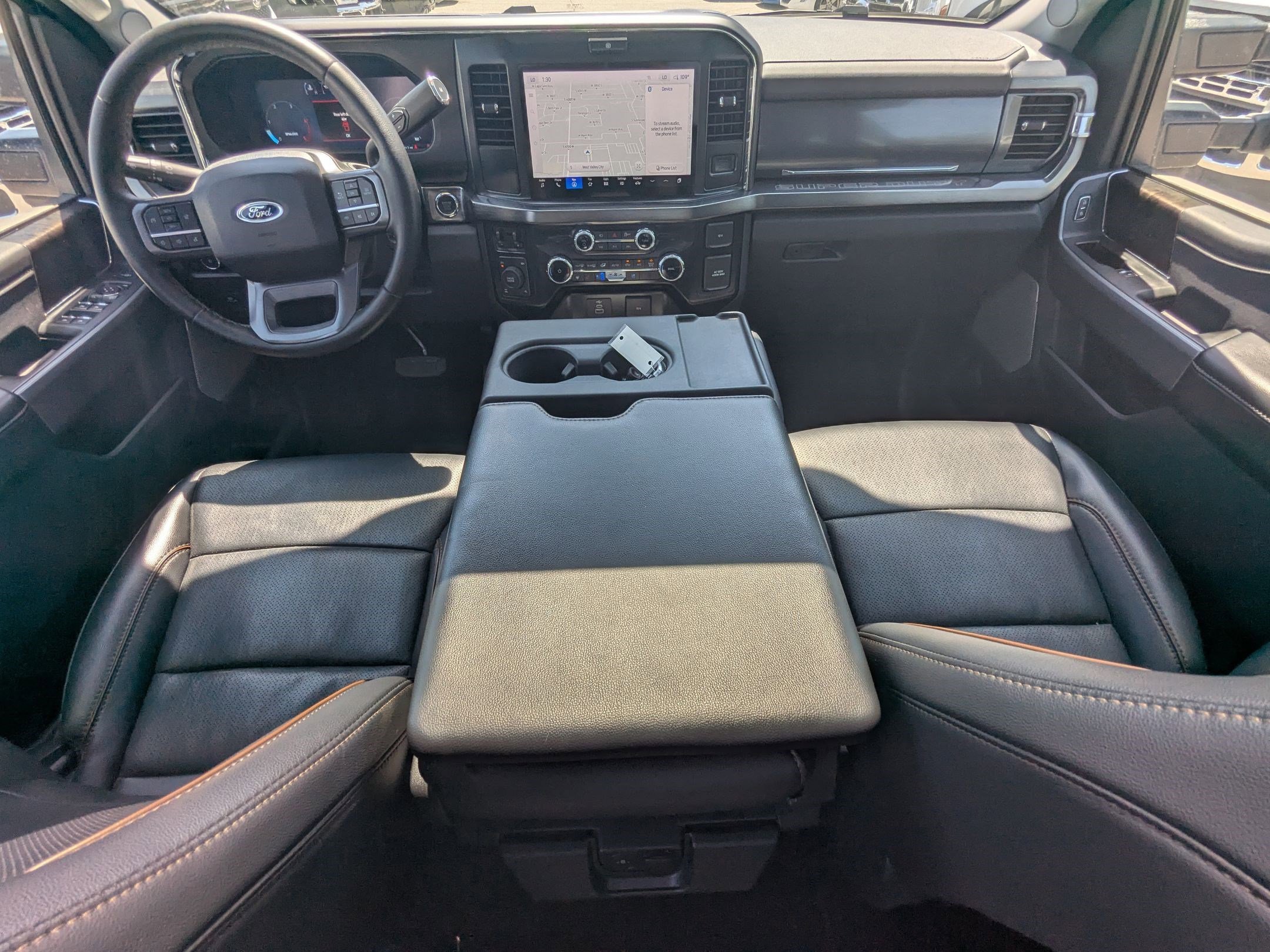 Certified 2025 Ford F350 Lariat w/ Camper Package AWD/4WD image 30