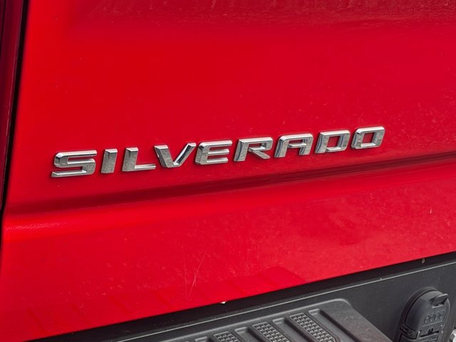 Used 2022 Chevrolet Silverado 1500 RST w/ Convenience Package II RWD image 14