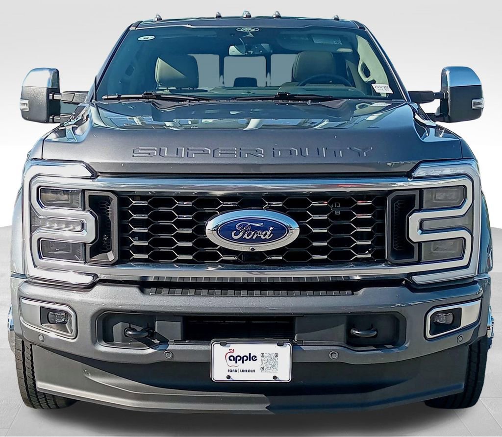 Certified 2025 Ford F450 Platinum w/ Platinum Plus Package image 10