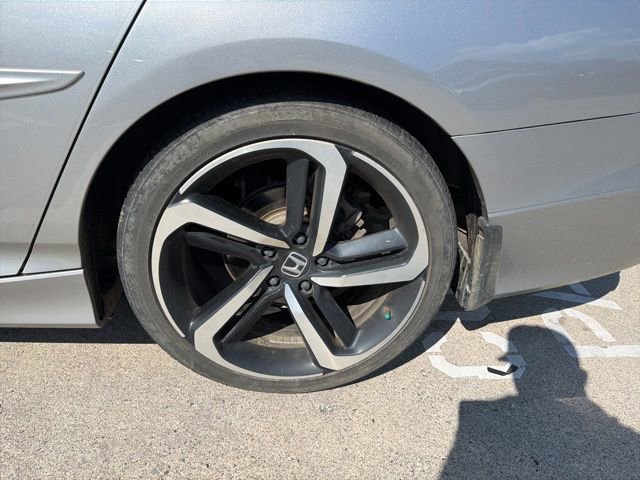 Used 2020 Honda Accord Sport image 10