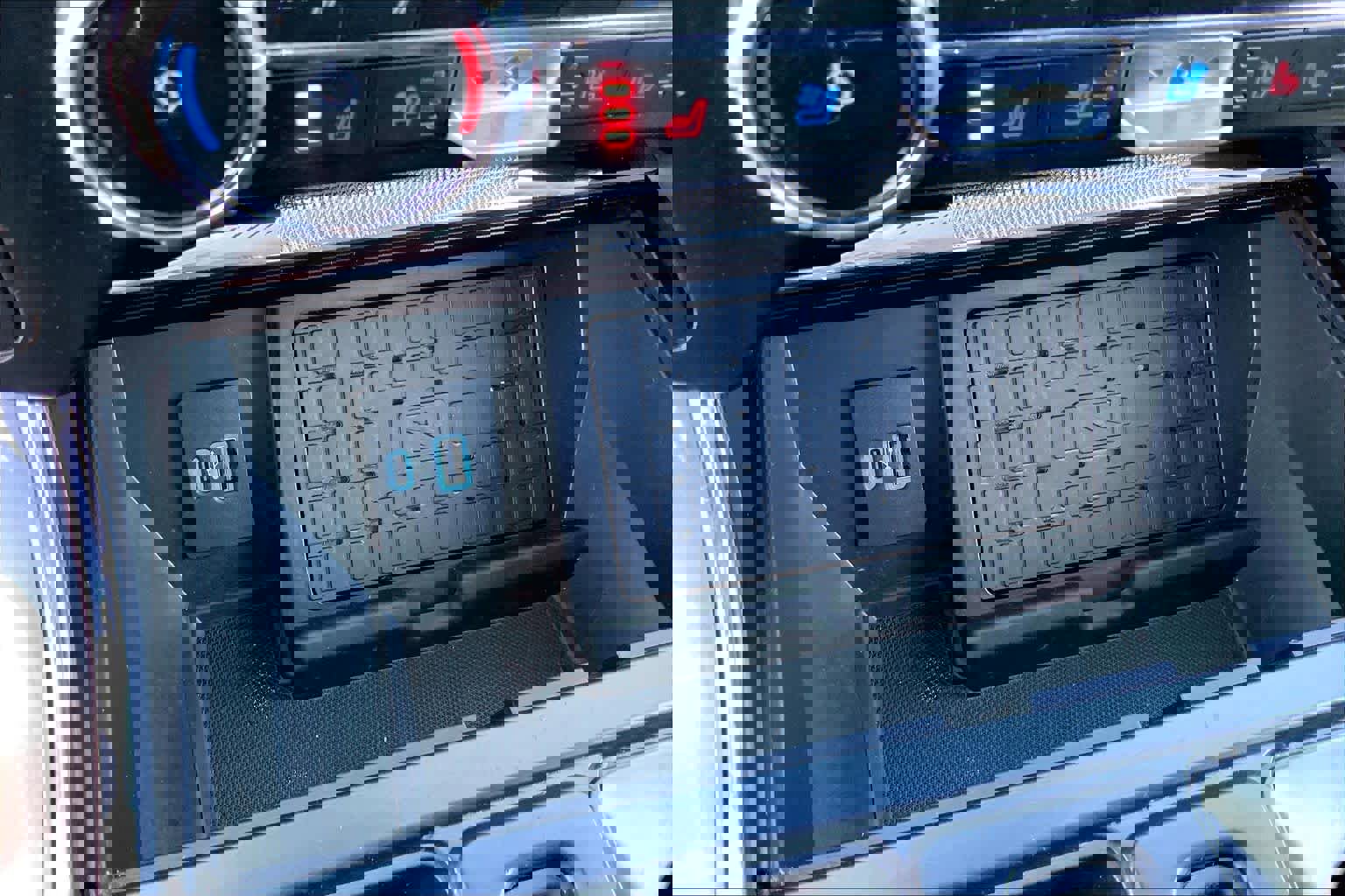 Certified 2023 Ford F150 Lariat w/ Equipment Group 502A High image 32