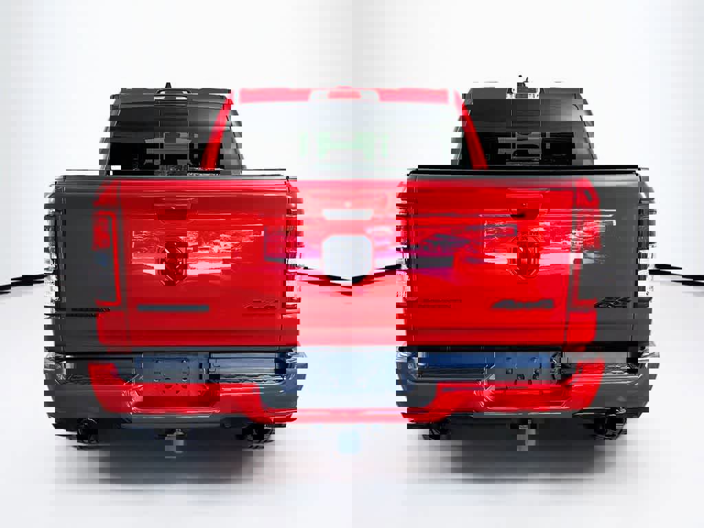 Used 2020 RAM 1500 Big Horn image 4