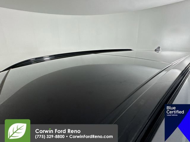 Used 2023 Kia Sorento SX image 25