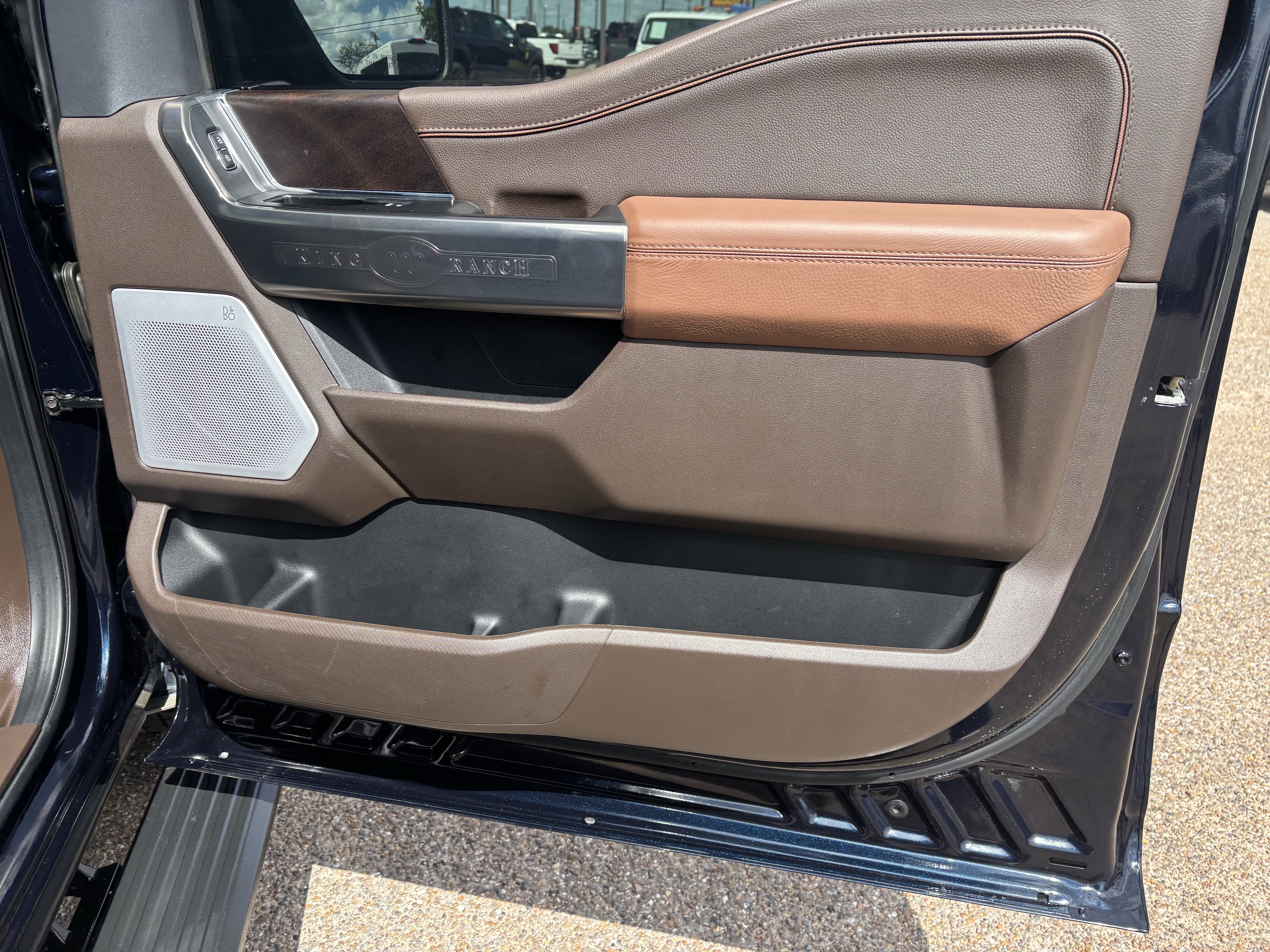 Certified 2025 Ford F150 King Ranch w/ FX4 Off-Road Package AWD/4WD image 22