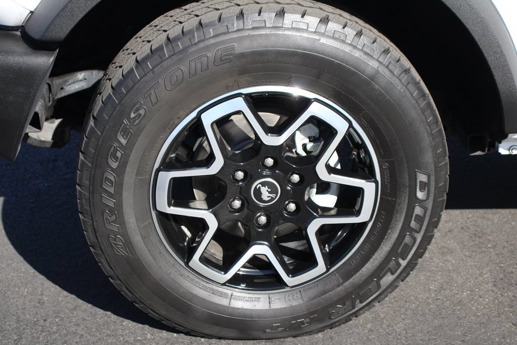Certified 2025 Ford Bronco 2-Door AWD/4WD image 14
