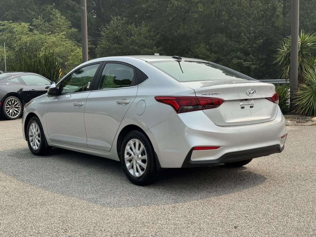 Used 2022 Hyundai Accent SEL FWD image 24