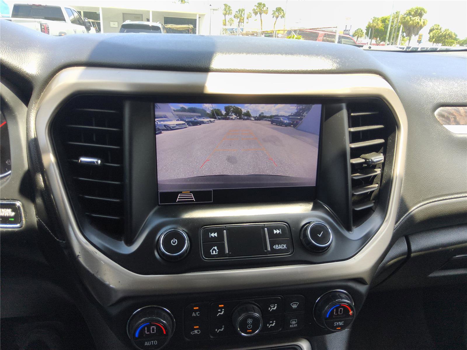 Used 2020 GMC Acadia Denali AWD/4WD image 35