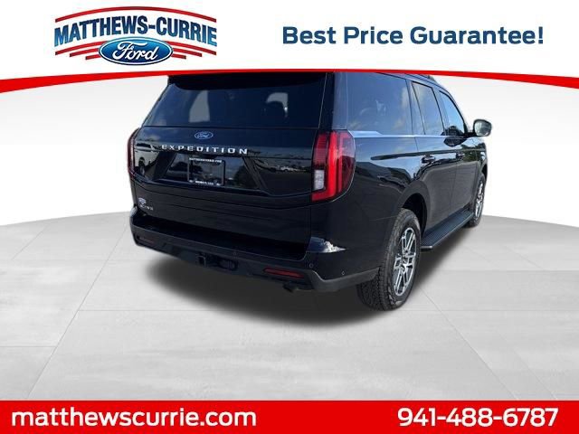 Certified 2025 Ford Expedition Active image 4