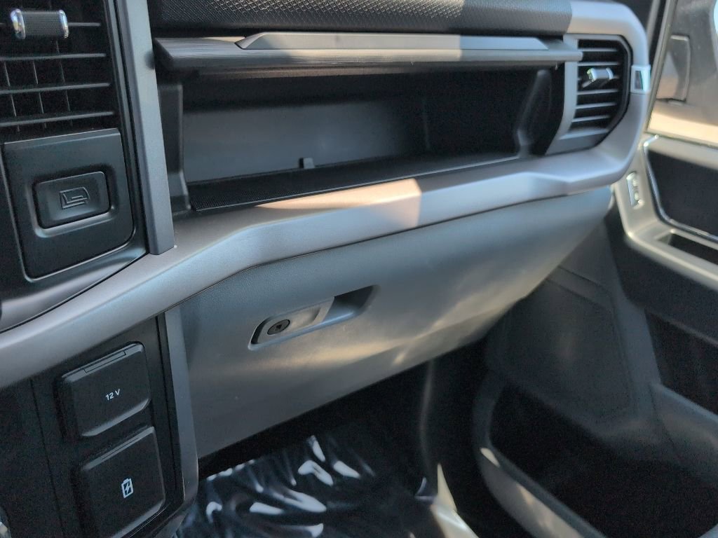 Certified 2025 Ford F150 XLT w/ Equipment Group 301A Standard AWD/4WD image 21