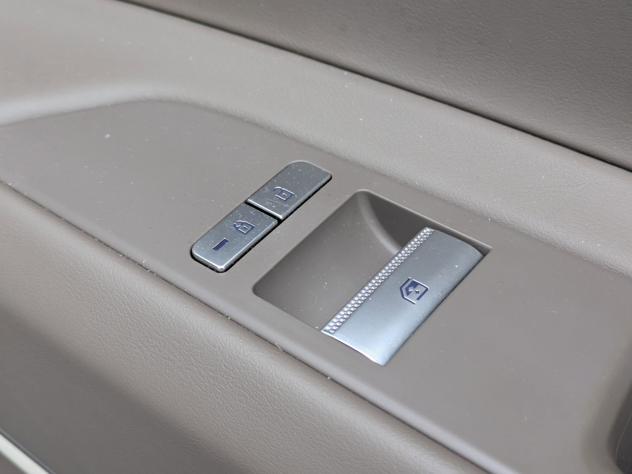 Used 2024 Genesis GV80 3.5T image 36