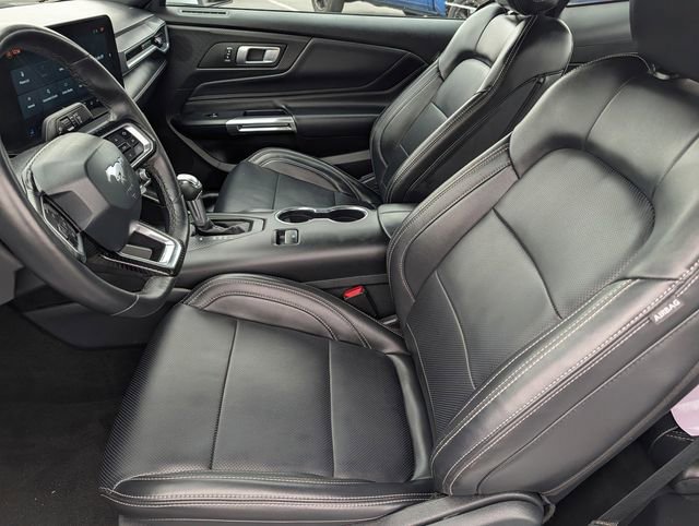 Certified 2025 Ford Mustang Premium image 10