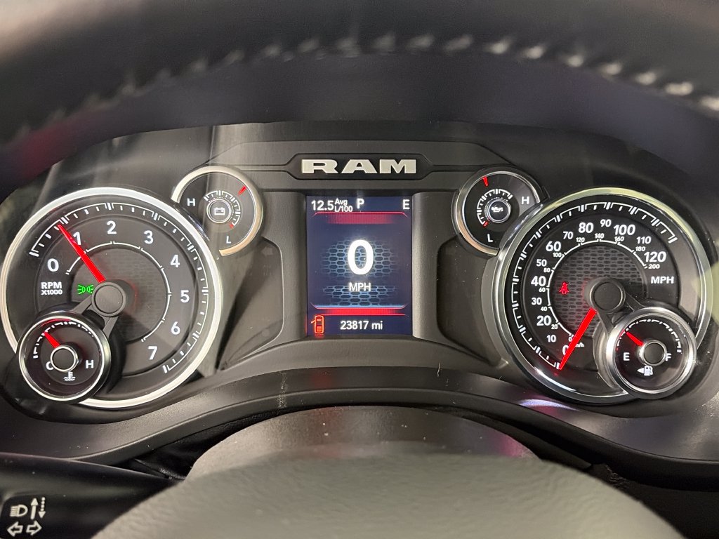 Used 2022 RAM 1500 Big Horn AWD/4WD image 15
