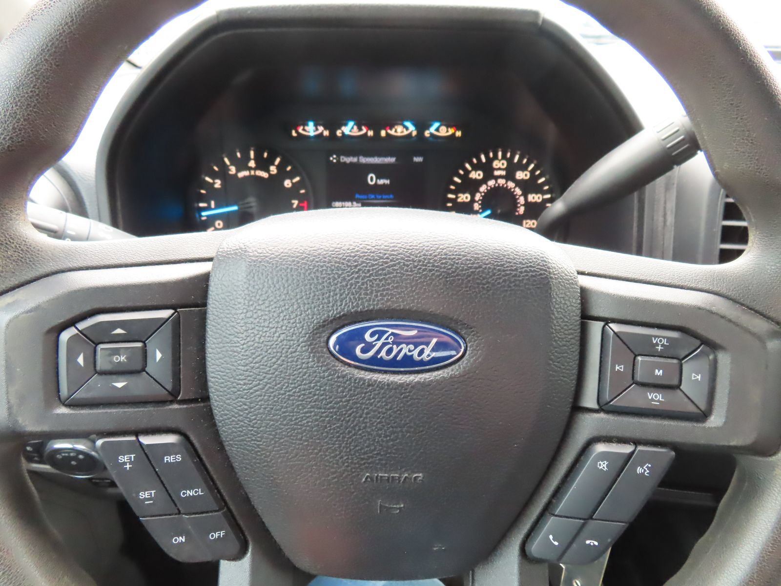 Certified 2017 Ford F150 XL w/ Equipment Group 101A Mid RWD image 14