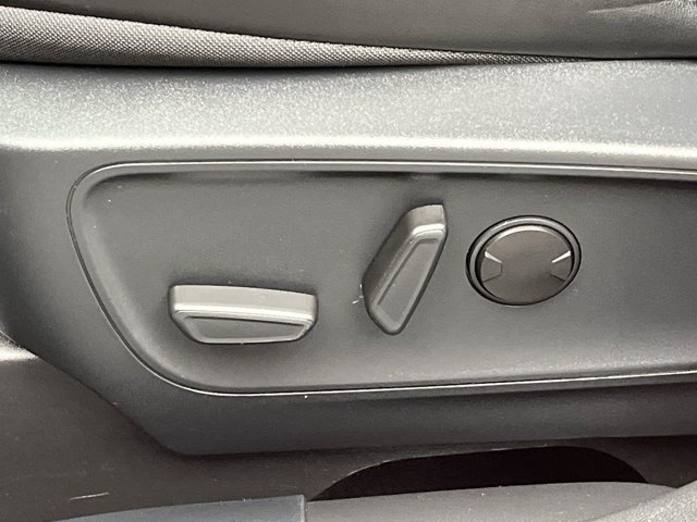 Certified 2024 Ford Escape ST-Line w/ Tech Pack #1 AWD/4WD image 11