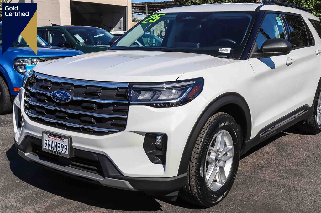 Certified 2025 Ford Explorer Active w/ Active Comfort Package