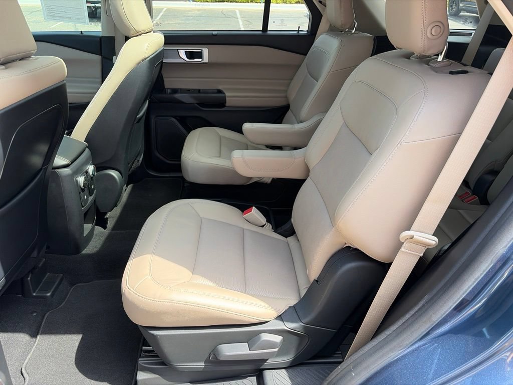 Certified 2020 Ford Explorer Limited RWD image 19