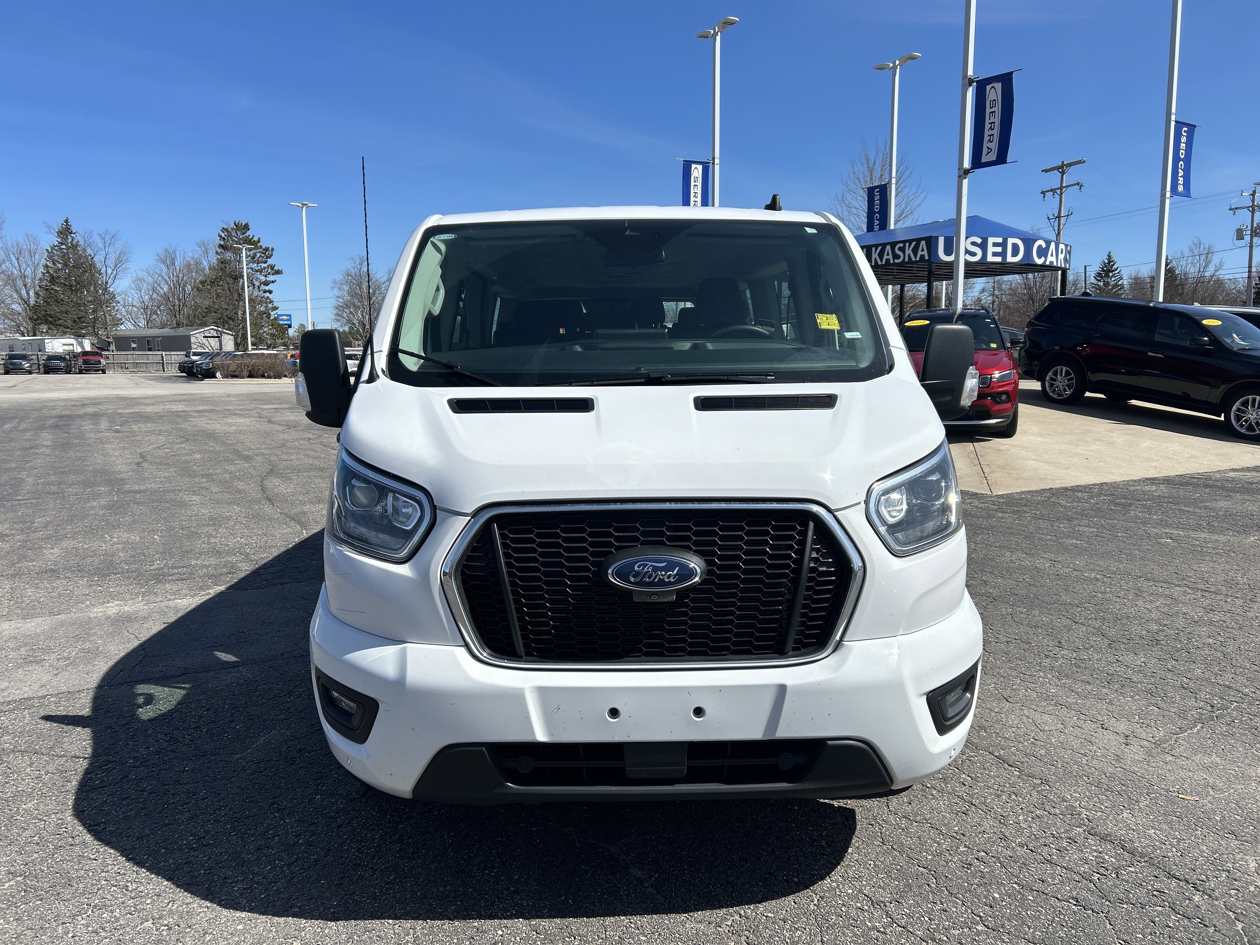 Certified 2023 Ford Transit 350 XLT RWD image 9
