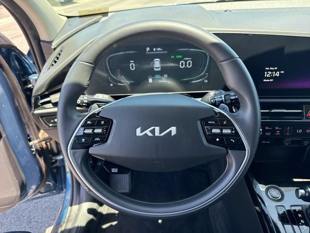 Used 2024 Kia Niro EX FWD image 20