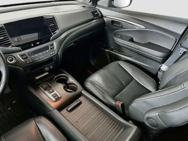 Used 2023 Honda Passport TrailSport image 11