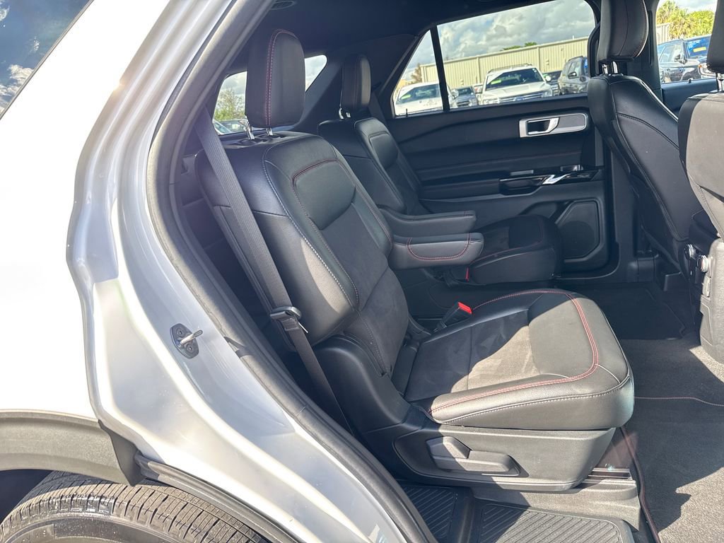 Certified 2022 Ford Explorer ST-Line image 27