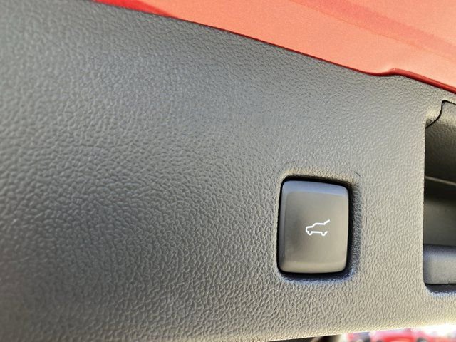 Certified 2023 Ford Escape ST-Line w/ Tech Pack #1 image 31