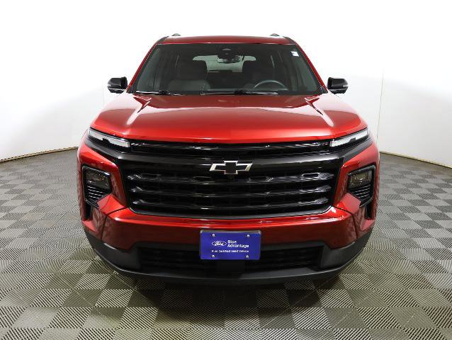 Used 2024 Chevrolet Traverse LT w/ Midnight/Sport Edition image 3