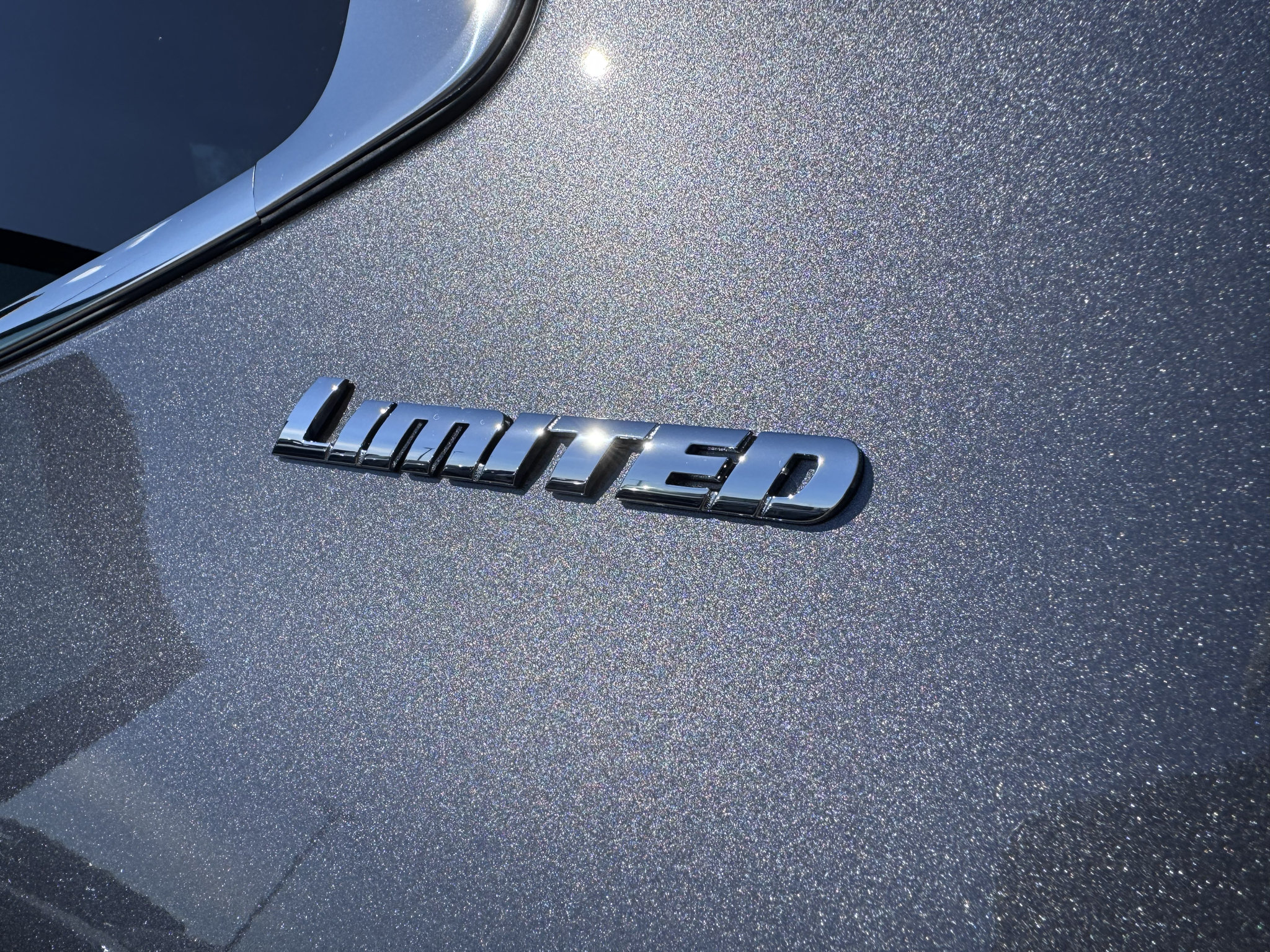 Used 2025 Toyota Tundra Limited AWD/4WD image 19