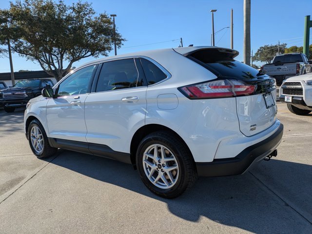 Certified 2024 Ford Edge SEL w/ Convenience Package image 2