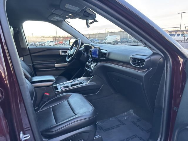 Certified 2023 Ford Explorer Limited w/ Equipment Group 301A image 8