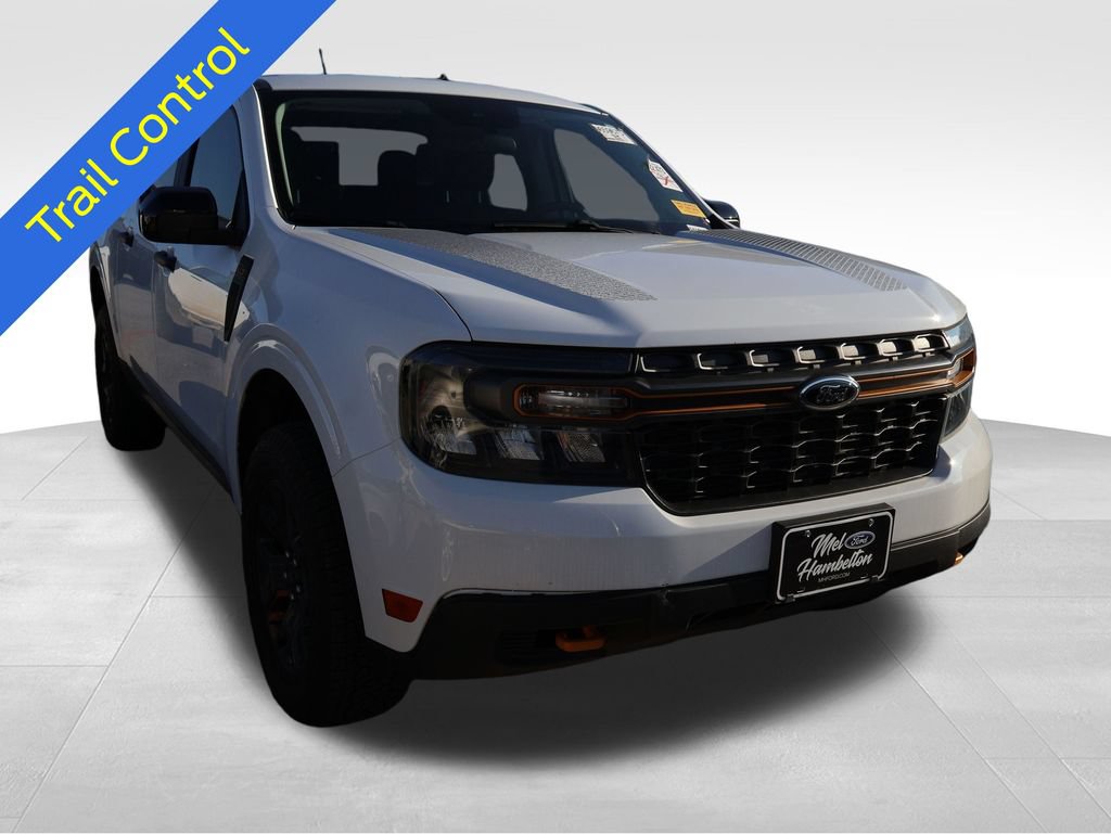 Certified 2024 Ford Maverick Tremor w/ Tremor Off-Road Package AWD/4WD image 13