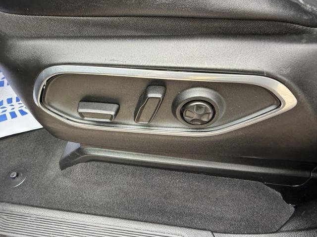 Used 2024 Jeep Wagoneer Series II w/ Flexible Seating Group AWD/4WD image 17