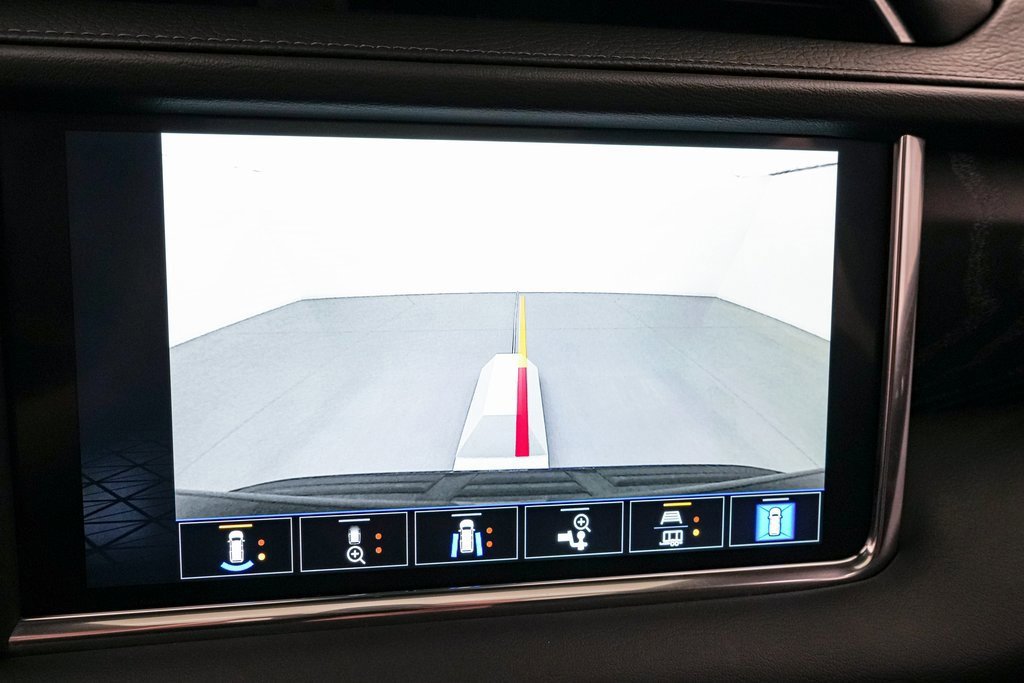 Used 2023 GMC Yukon Denali image 17