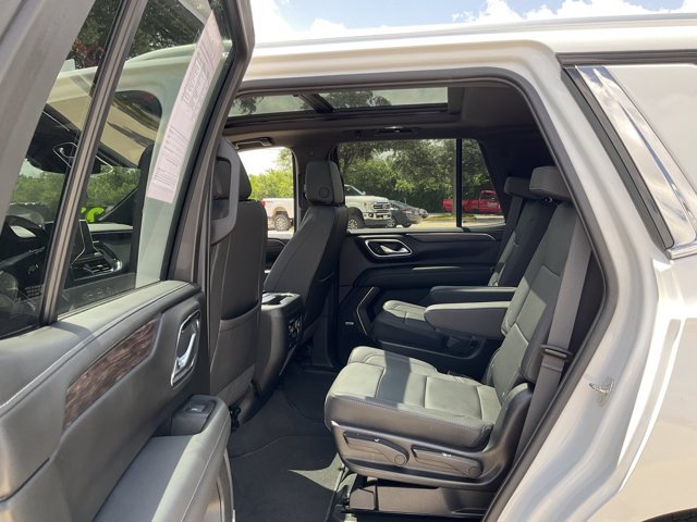 Used 2023 Chevrolet Tahoe LT w/ LT Signature Plus Package RWD image 10