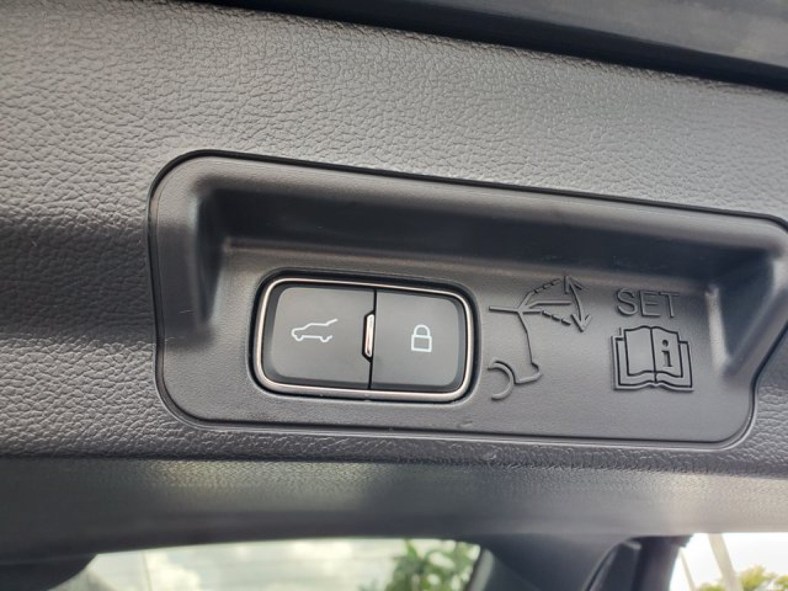 Certified 2023 Ford Explorer ST w/ Equipment Group 401A AWD/4WD image 9