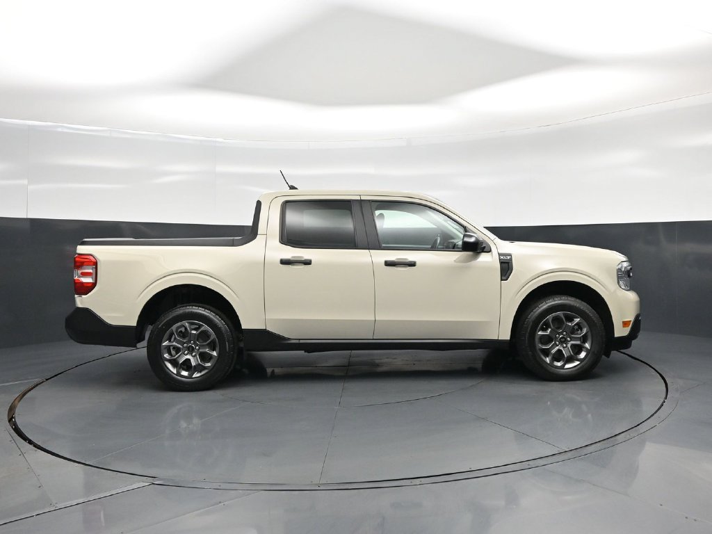 Certified 2024 Ford Maverick XLT w/ XLT Luxury Package FWD image 24