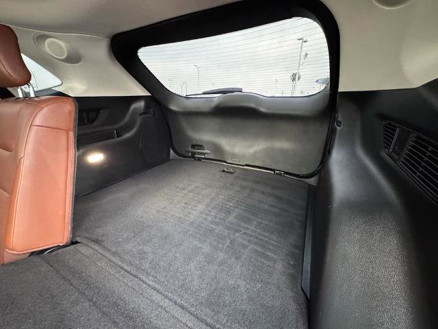 Certified 2018 Ford Edge Titanium w/ Equipment Group 301A FWD image 16