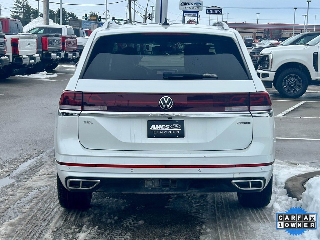 Used 2024 Volkswagen Atlas SEL Premium R-Line image 4