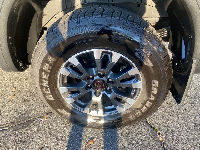 Used 2024 Nissan Titan PRO-4X w/ Pro-4x Convenience Package image 31