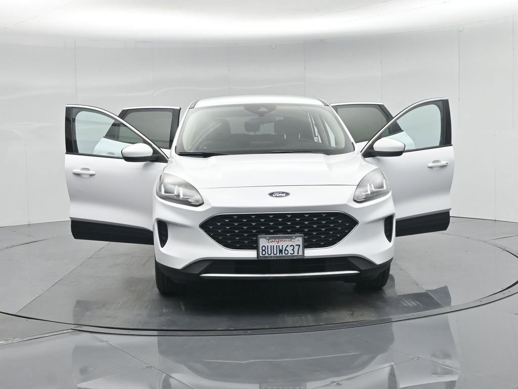 Certified 2020 Ford Escape SE image 55