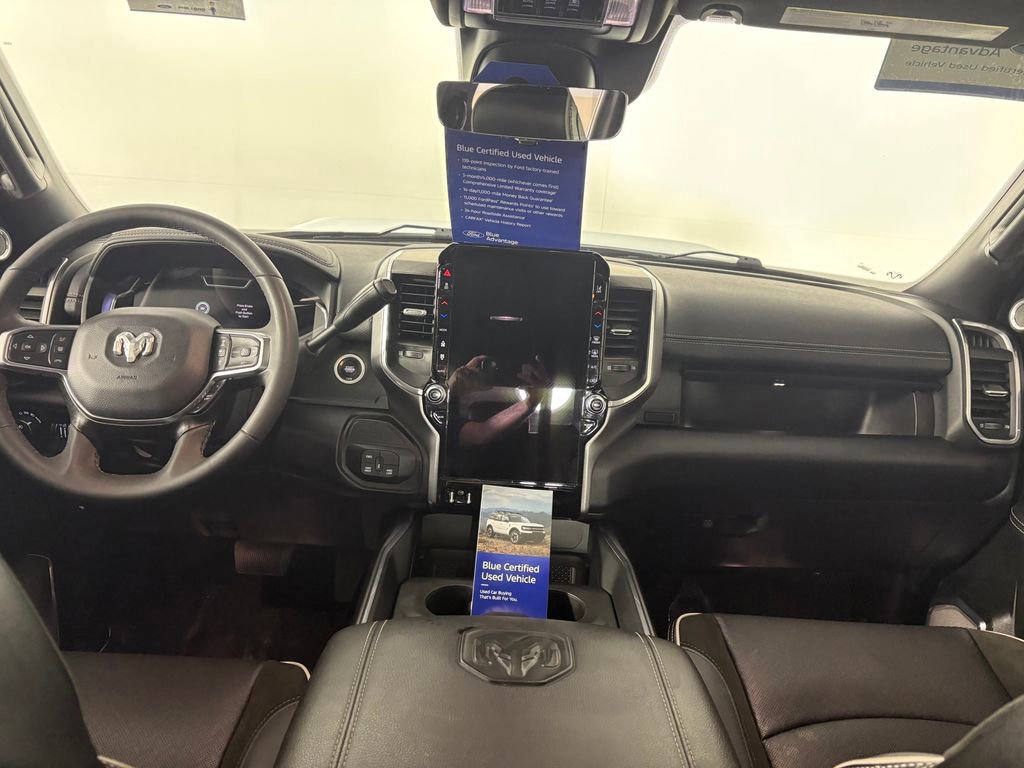 Used 2025 RAM 3500 Laramie image 28