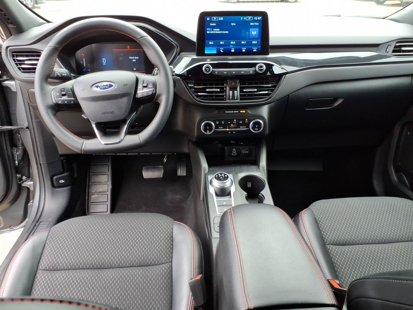 Certified 2025 Ford Escape ST-Line FWD image 15