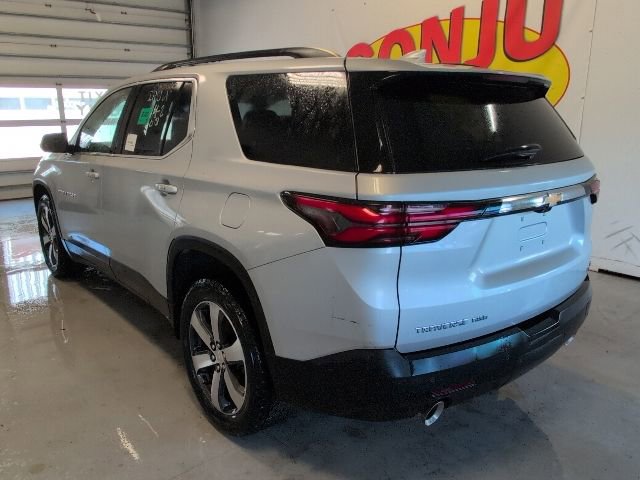 Used 2022 Chevrolet Traverse LT AWD/4WD image 3
