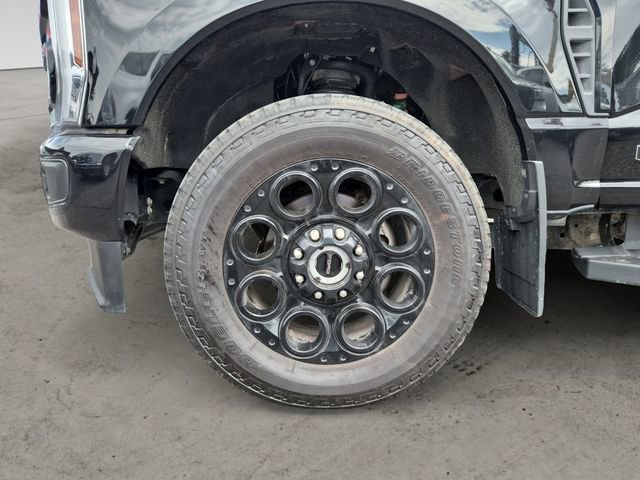 Certified 2025 Ford F350 Lariat w/ Black Appearance Package AWD/4WD image 14