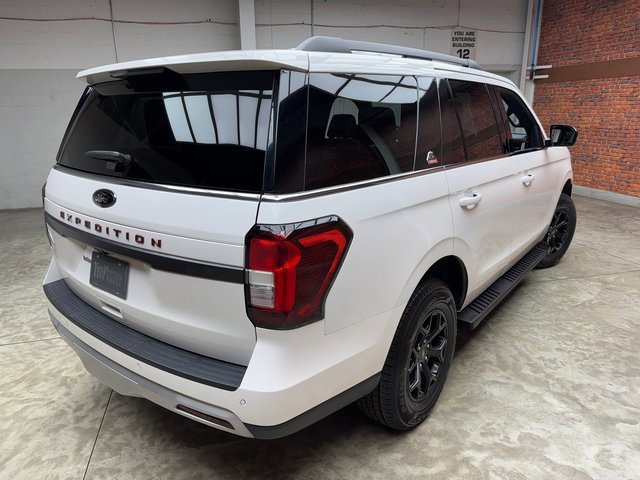 Certified 2024 Ford Expedition Timberline image 5