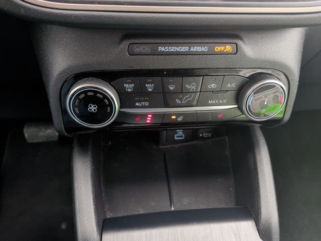 Certified 2022 Ford Escape SE w/ Cold Weather Package AWD/4WD image 20