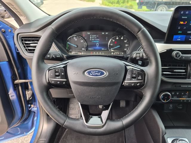 Certified 2022 Ford Escape SEL AWD/4WD image 18
