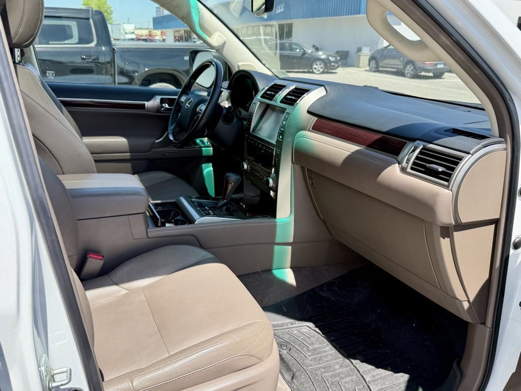 Used 2019 Lexus GX 460 460 image 20