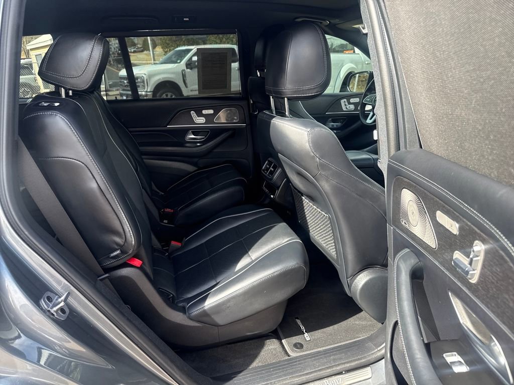 Used 2022 Mercedes-Benz GLS 450 4MATIC image 24