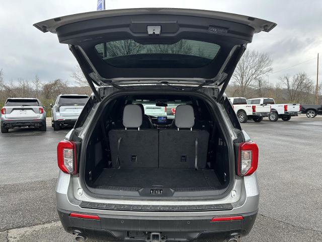 Certified 2024 Ford Explorer ST-Line w/ Class IV Trailer Tow Package image 10